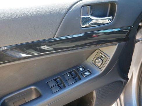 Used 2016 Mitsubishi Lancer ES AWD/4WD image 16
