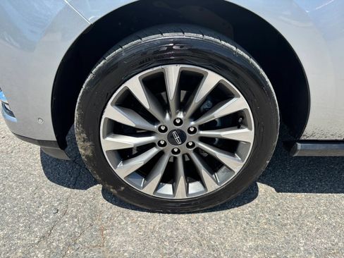 Used 2020 Lincoln Navigator Reserve RWD image 10
