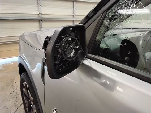 Used 2021 Ford Bronco Sport Outer Banks image 18