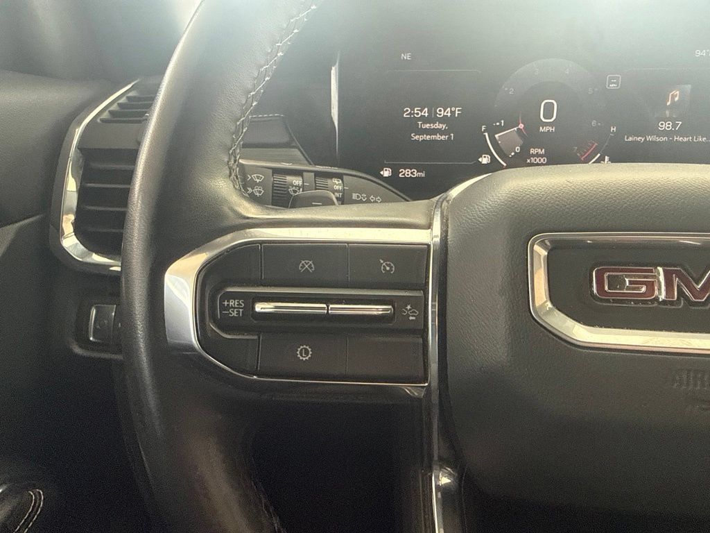 Used 2025 GMC Acadia Elevation FWD image 26