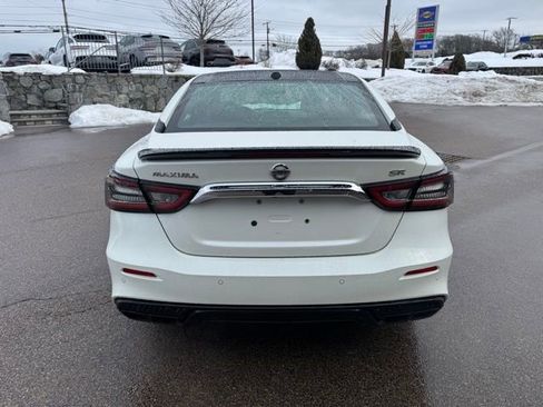 Used 2020 Nissan Maxima SR w/ Sport Mat Group image 7