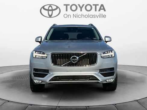 Used 2018 Volvo XC90 T5 Momentum w/ Convenience Package image 9