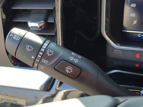 Used 2022 Chevrolet Silverado 1500 LT image 27