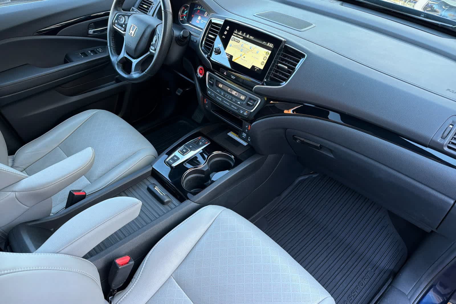 Used 2021 Honda Passport Elite image 18