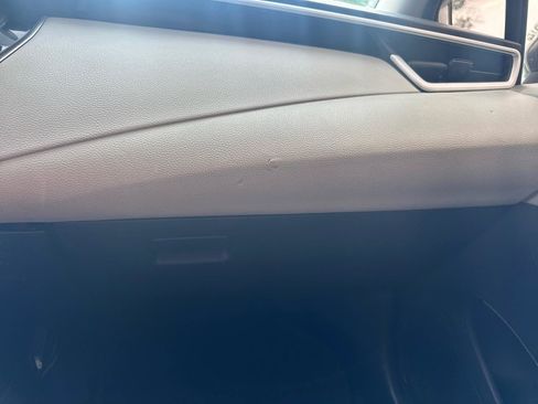 Used 2021 Toyota Corolla LE FWD image 13