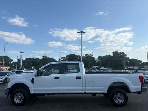 Used 2017 Ford F250 XL w/ XL Decor Group AWD/4WD image 15
