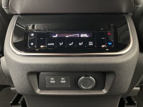 New 2026 Nissan Armada SL w/ Captain's Chari Seat Package RWD image 44