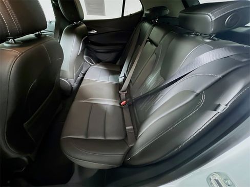 Used 2025 Buick Encore GX Avenir w/ Avenir Technology Package image 23