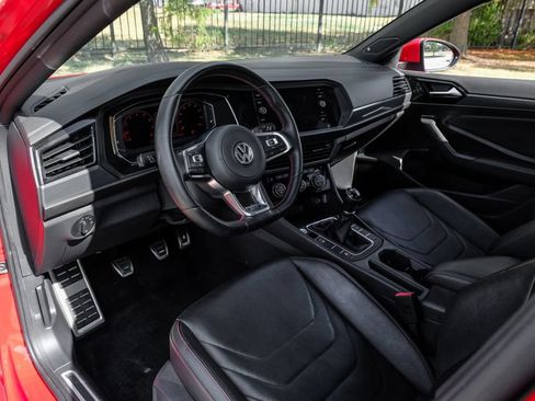 Used 2019 Volkswagen Jetta GLI Autobahn FWD image 5