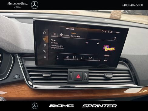 Used 2021 Audi Q5 e Premium Plus w/ Premium Plus Package image 24