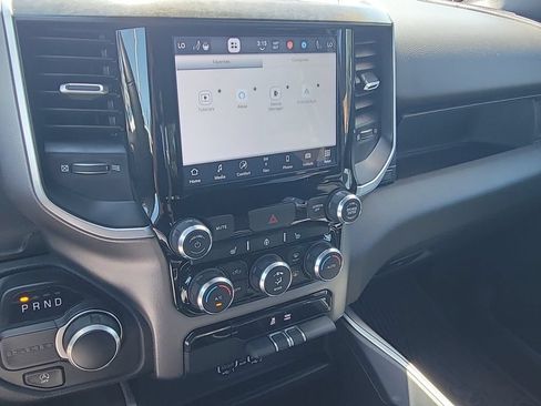 Used 2023 RAM 1500 Big Horn RWD image 13