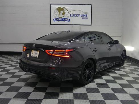 Used 2021 Nissan Maxima Platinum w/ 40th Anniversary Package FWD image 10