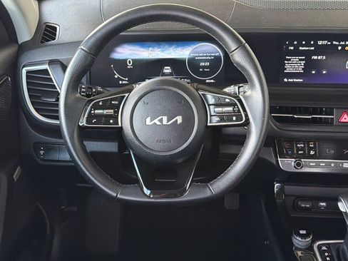 Used 2024 Kia Seltos SX AWD/4WD image 13