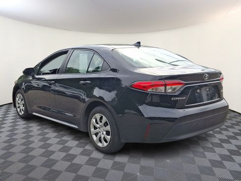 Used 2024 Toyota Corolla LE FWD image 4