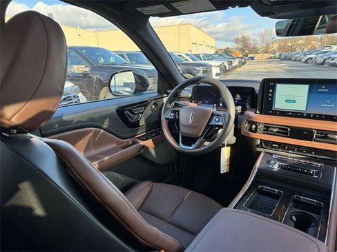 New 2026 Lincoln Aviator Reserve w/ Jet Appearance Package image 18