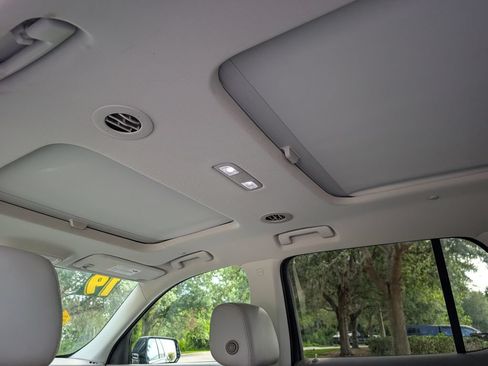 Used 2019 Chevrolet Traverse Premier w/ LPO, Floor Liner Package AWD/4WD image 17
