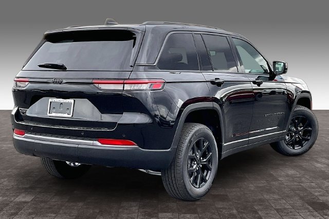 New 2026 Jeep Grand Cherokee 4WD image 15