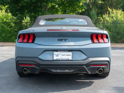 Used 2026 Ford Mustang GT Premium RWD image 9
