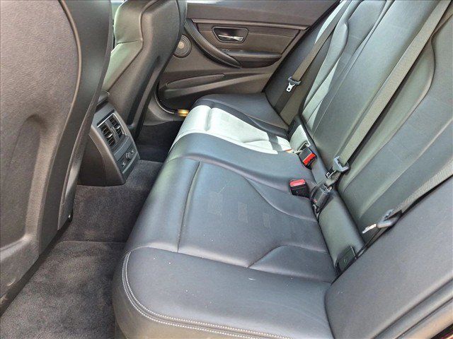 Used 2016 BMW M3 RWD image 19