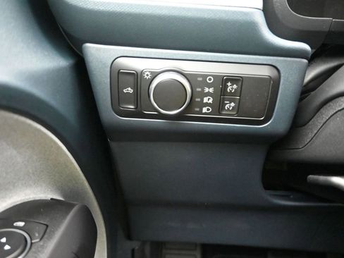 New 2026 Ford Maverick XLT image 16