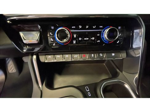 Certified 2024 GMC Sierra 1500 Denali AWD/4WD image 14