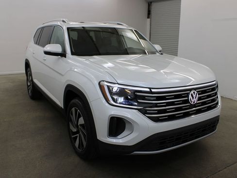 New 2026 Volkswagen Atlas SEL AWD/4WD image 6