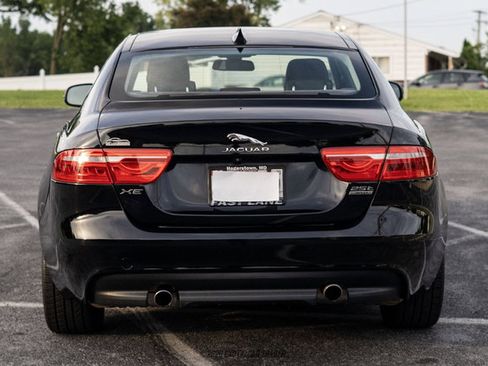 Used 2018 Jaguar XE Premium AWD/4WD image 7