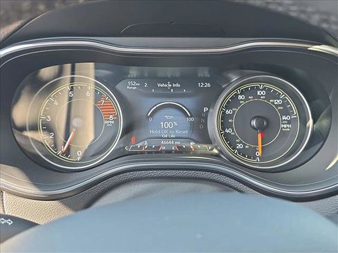 Used 2022 Jeep Cherokee Trailhawk w/ Comfort/Convenience Group image 8