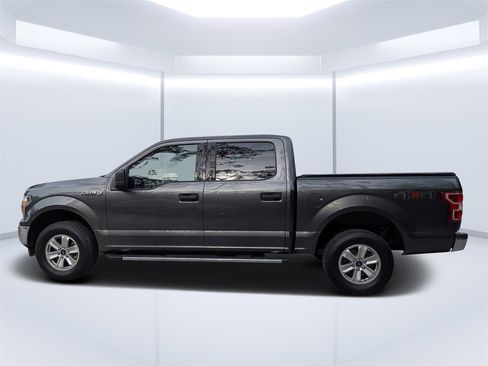 Used 2020 Ford F150 XLT image 6