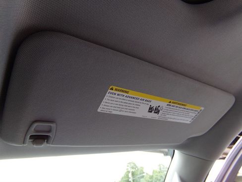 Used 2018 GMC Sierra 1500 SLT image 62