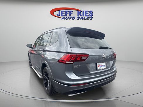 Used 2019 Volkswagen Tiguan SEL Premium R-Line AWD/4WD image 7