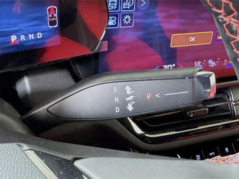 New 2025 Chevrolet Equinox EV RS image 11