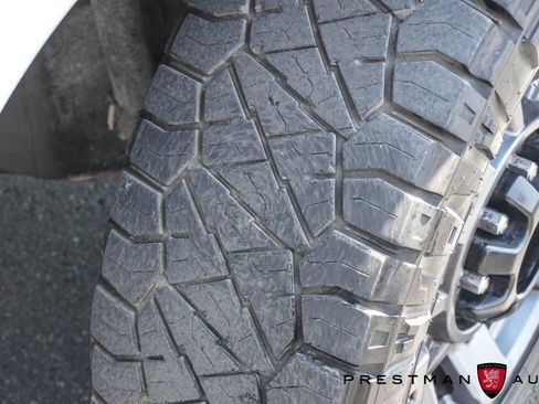 Used 2024 Ford F250 Lariat w/ Sport Appearance Package AWD/4WD image 13
