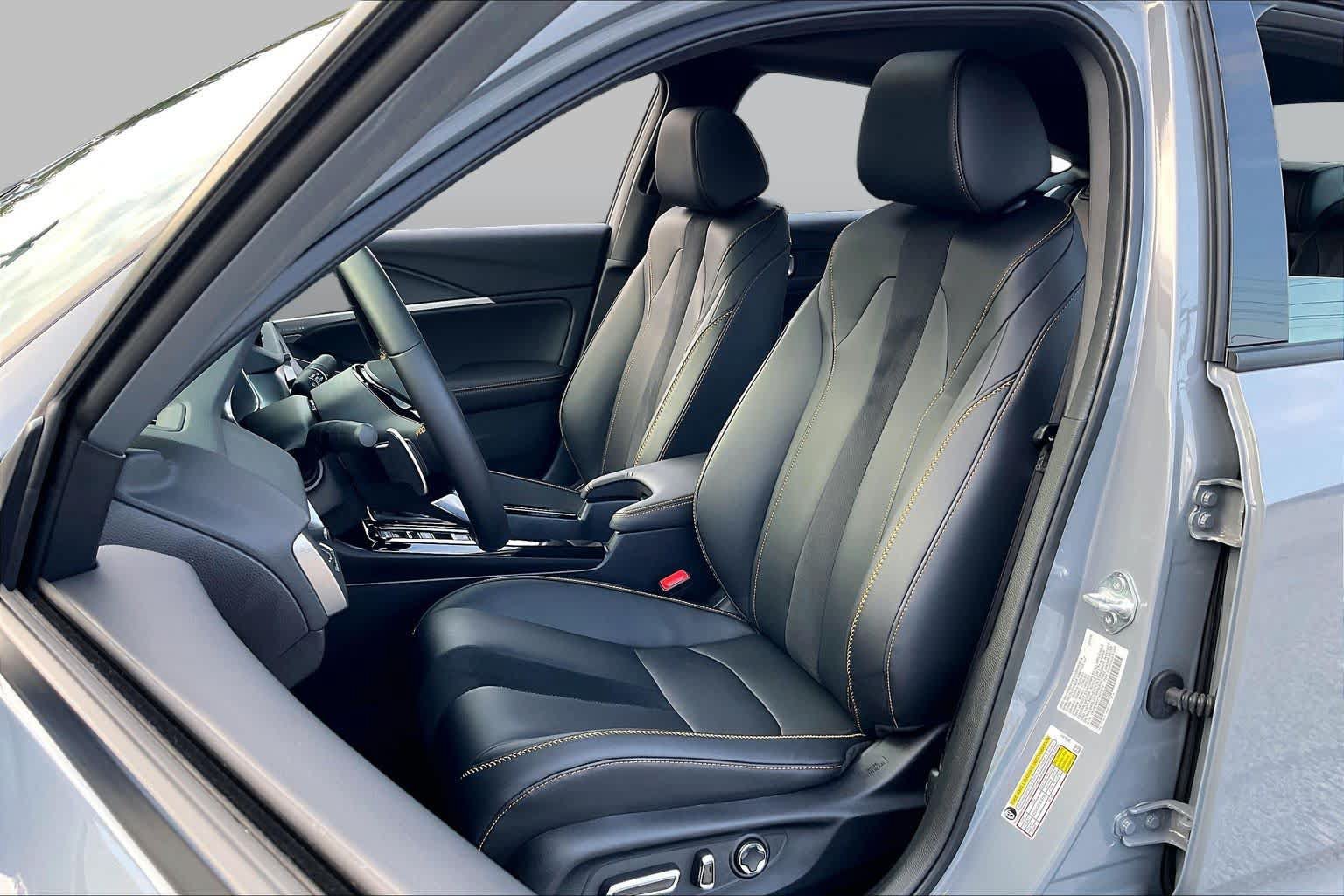 Certified 2026 Acura Integra A-Spec w/ Technology Package FWD image 8
