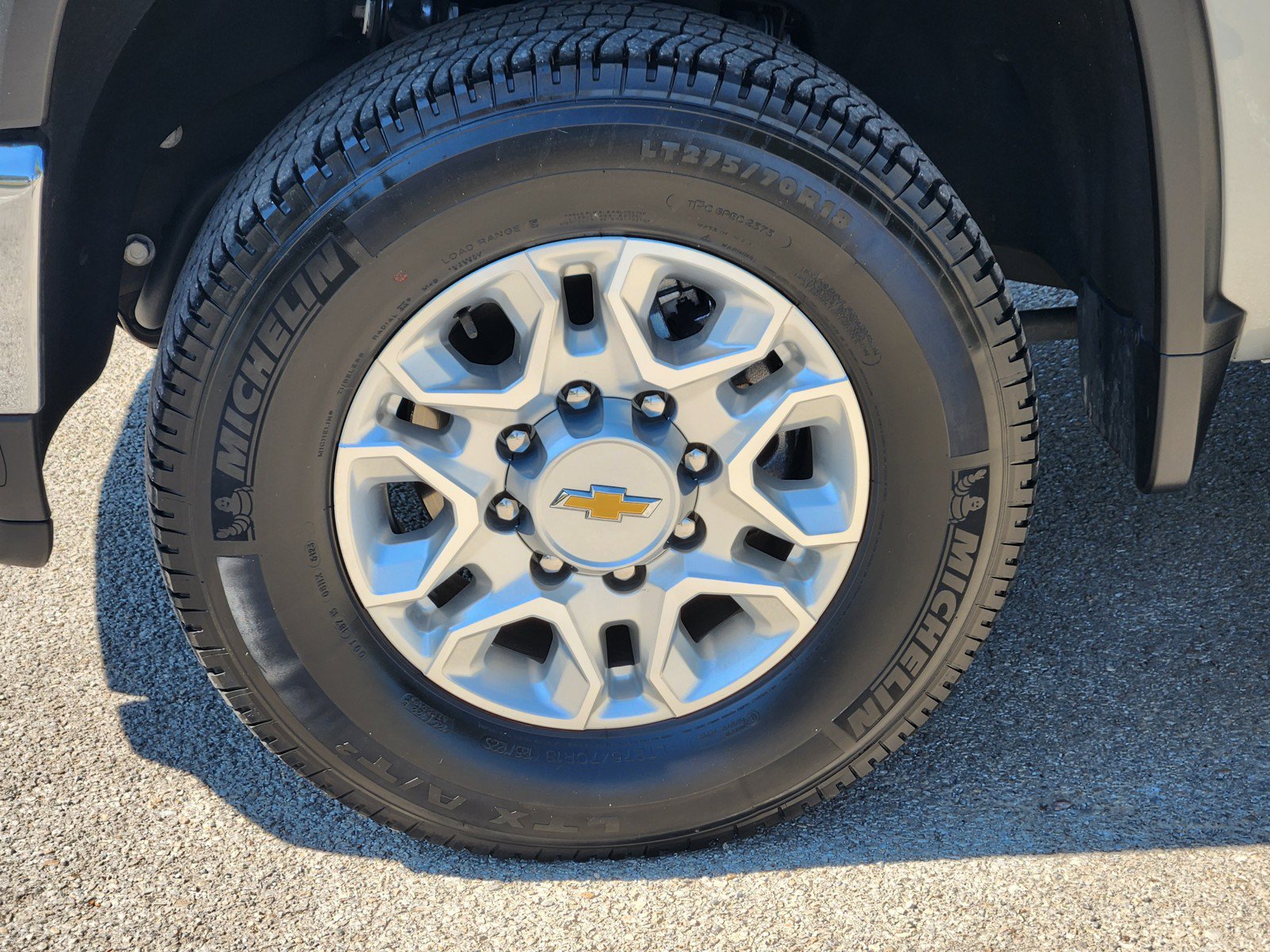 Used 2024 Chevrolet Silverado 2500 LT AWD/4WD image 29