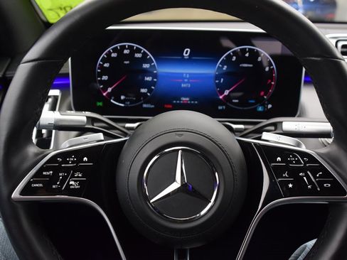 Certified 2025 Mercedes-Benz S 580 4MATIC Sedan image 22