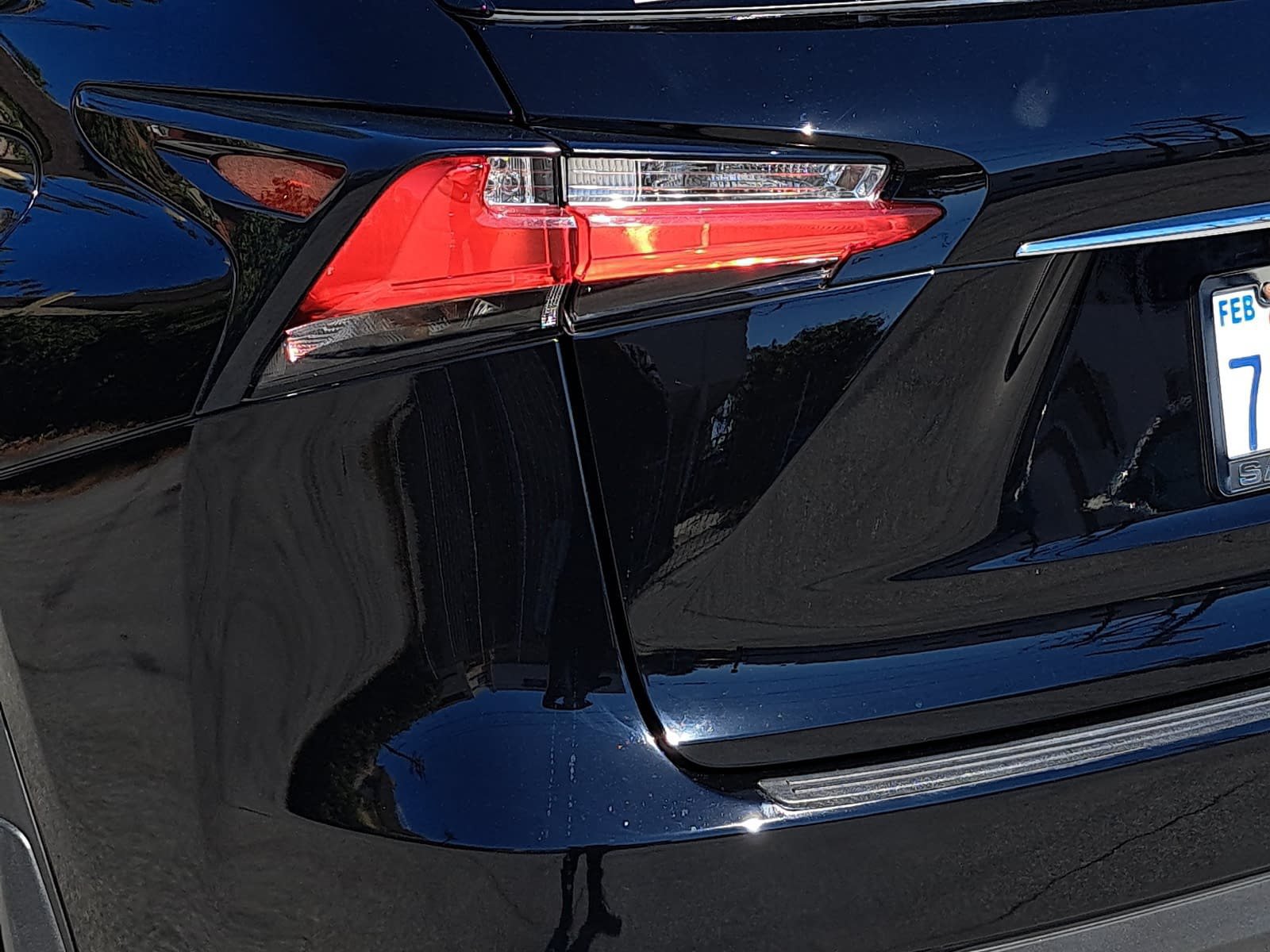 Used 2015 Lexus NX 200t FWD w/ Premium Package image 36