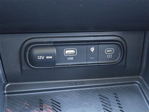 Certified 2023 Kia Sportage SX image 22