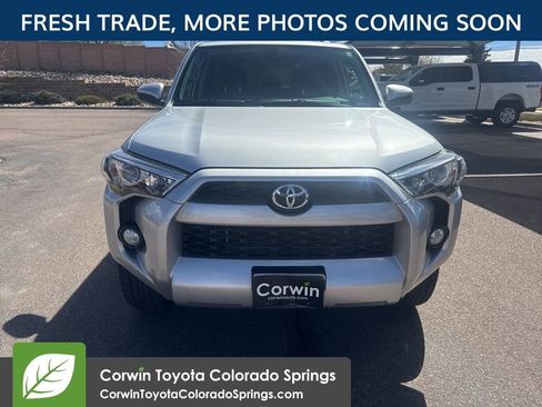 Used 2018 Toyota 4Runner SR5 w/ Wilderness Package image 2