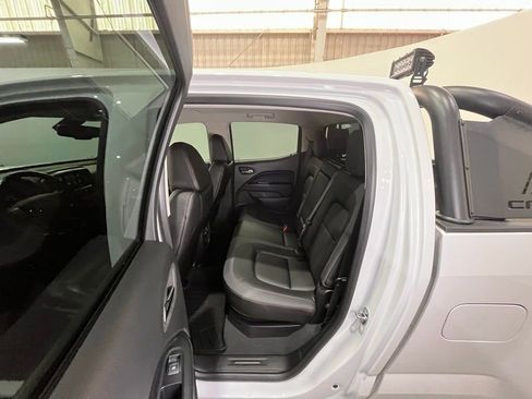 Used 2022 GMC Canyon AT4 AWD/4WD image 16