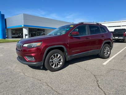 Used 2019 Jeep Cherokee Latitude Plus w/ Cold Weather Group