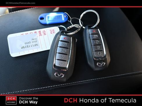 Used 2022 INFINITI QX50 Luxe w/ Appearance Package image 8