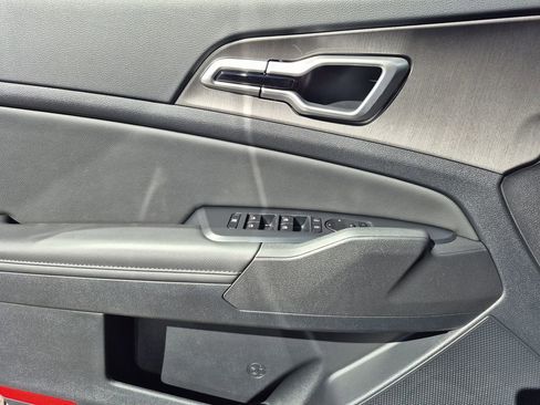 New 2026 Kia Sportage X-Line image 6