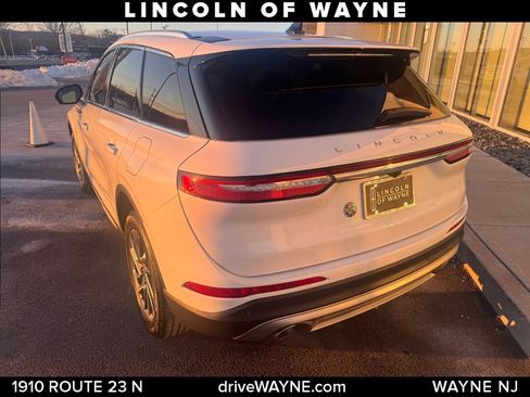 Certified 2022 Lincoln Corsair AWD w/ Equipment Group 101A image 4