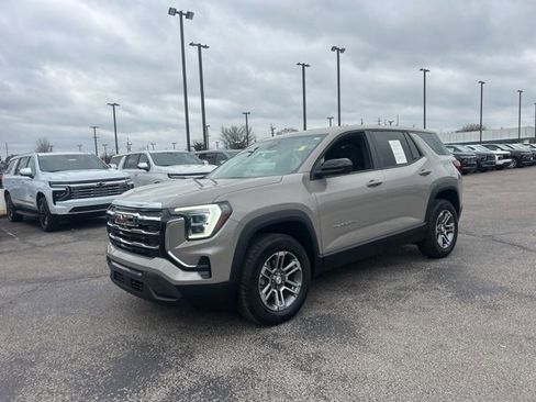 Used 2025 GMC Terrain Elevation image 7