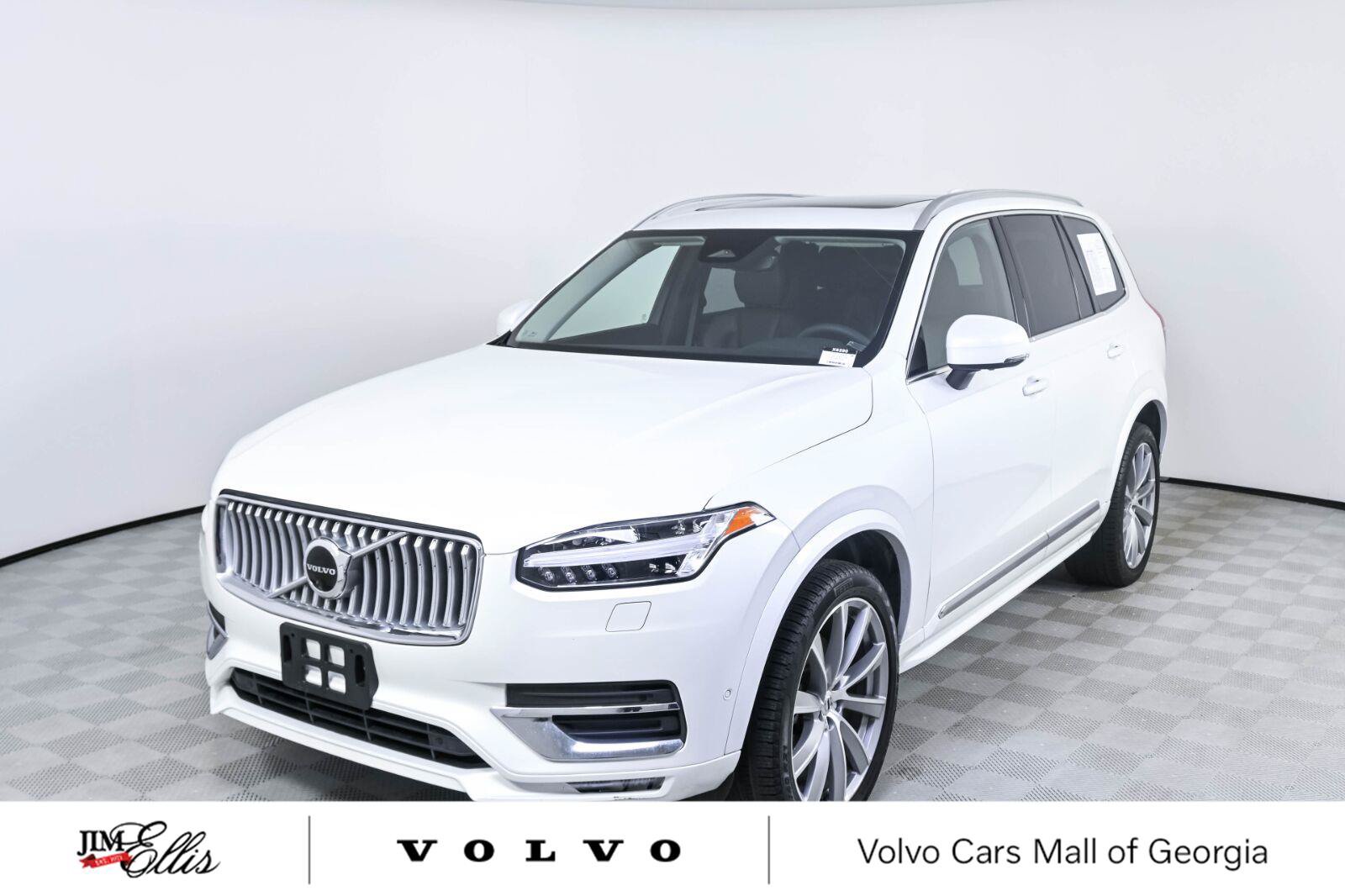 Certified 2023 Volvo XC90 B6 Plus AWD/4WD image 1