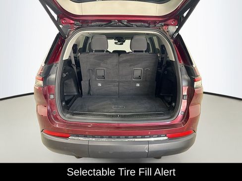 Used 2021 Jeep Grand Cherokee L Laredo w/ Luxury Tech Group I image 14