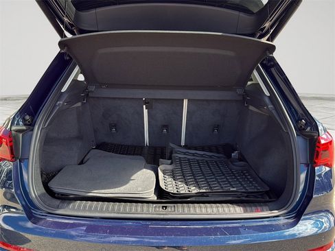 Used 2020 Audi Q3 2.0T Premium Plus w/ Premium Plus Package image 21