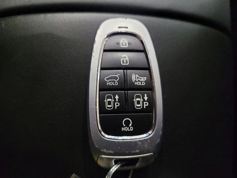 Used 2023 Hyundai Santa Fe Limited AWD/4WD image 32