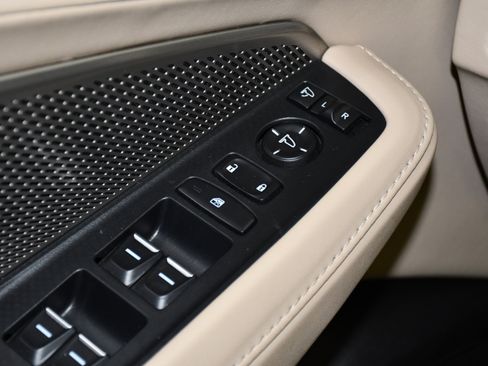 Certified 2024 Acura MDX SH-AWD w/ Technology Package image 33